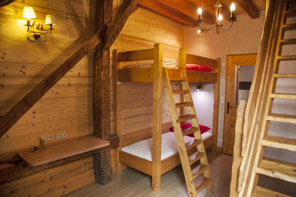 Chalet La Ferme De Noemie Mercury-Gémilly الغرفة الصورة
