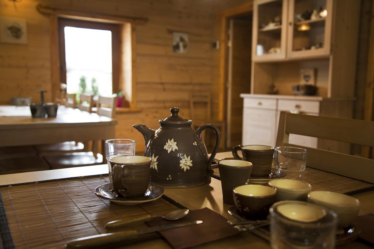 Chalet La Ferme De Noemie Mercury-Gémilly المظهر الخارجي الصورة